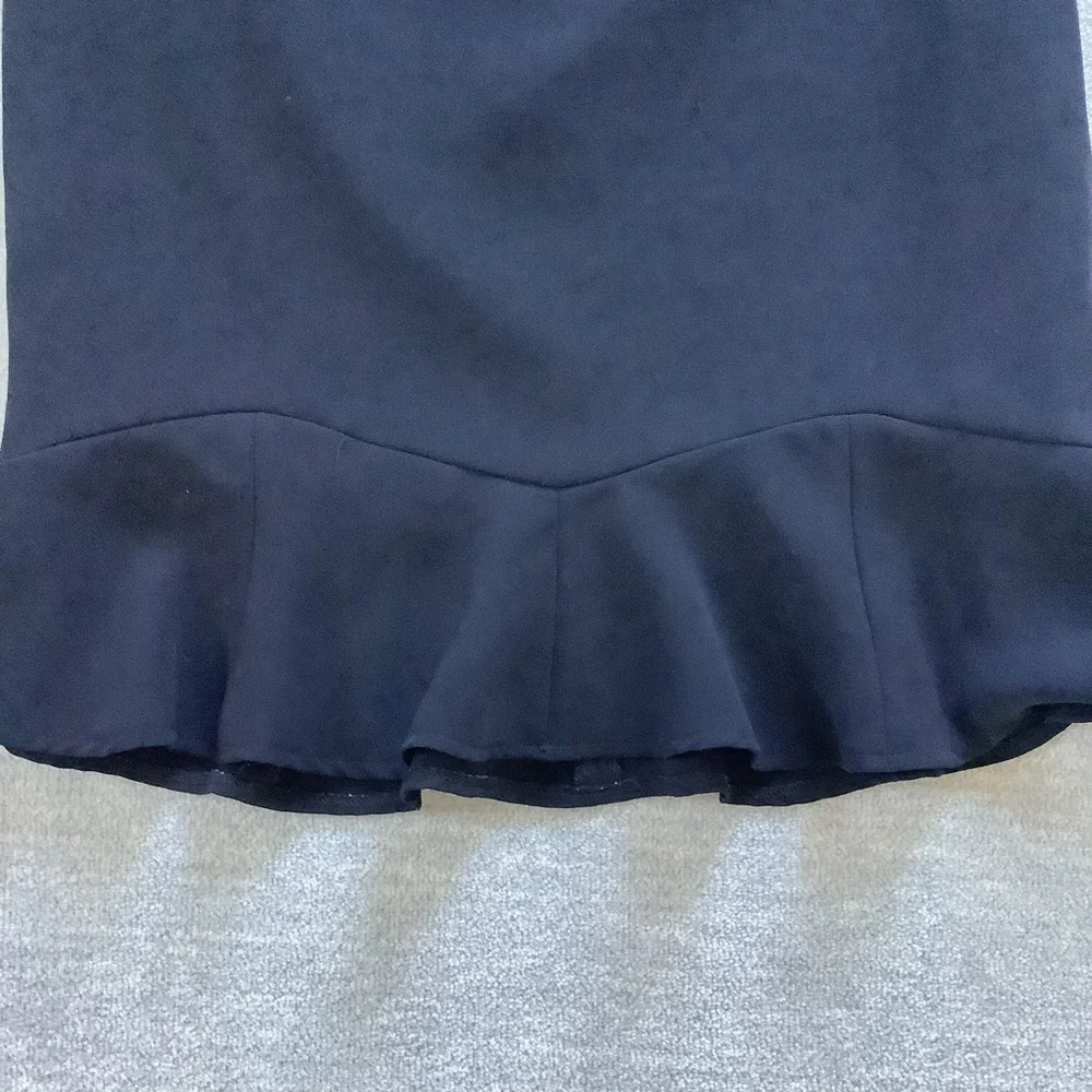 Office Siren Black Pencil Trumpet Ruffle Hem Skirt Sz. 8